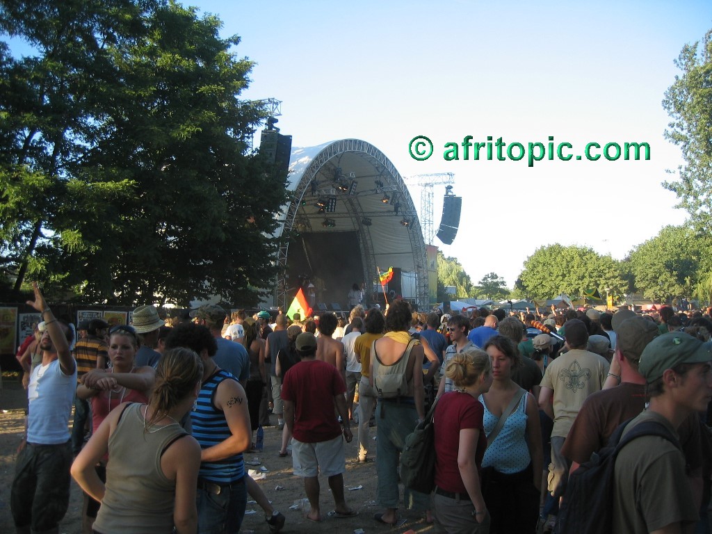 ../Images/14-160706c 585.jpg